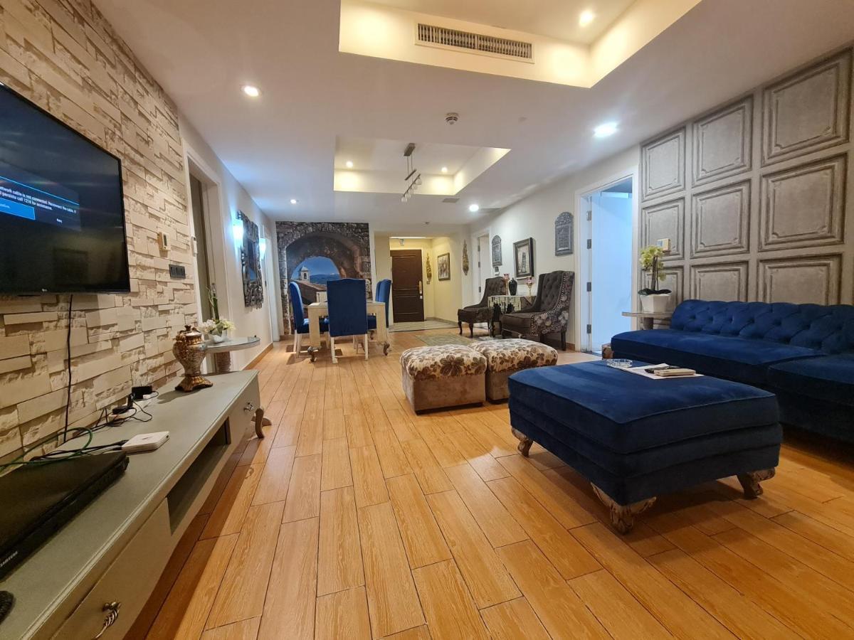 Royal Residencia Centaurus Apartment Islamabad Exterior foto