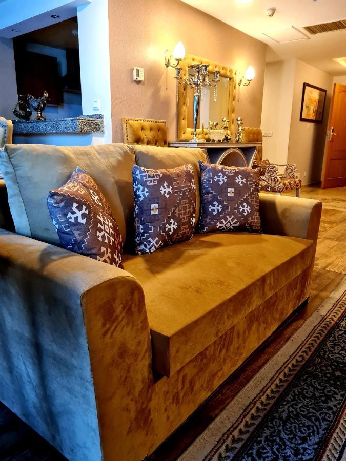 Royal Residencia Centaurus Apartment Islamabad Exterior foto