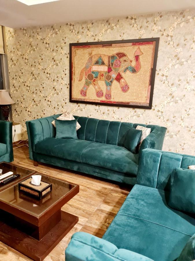 Royal Residencia Centaurus Apartment Islamabad Exterior foto