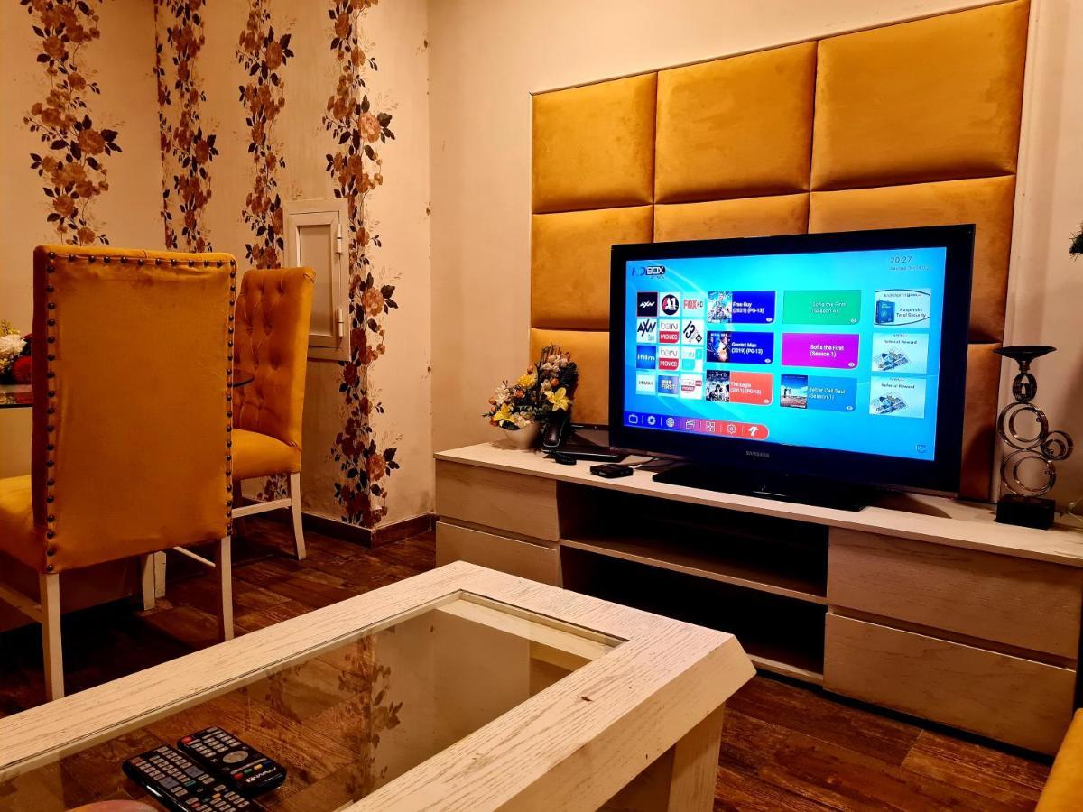 Royal Residencia Centaurus Apartment Islamabad Exterior foto