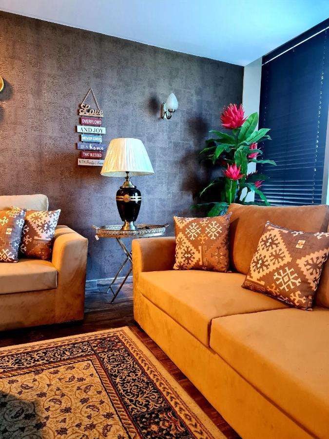 Royal Residencia Centaurus Apartment Islamabad Exterior foto