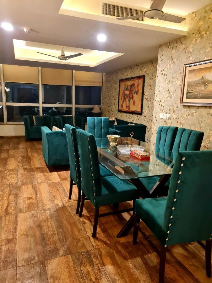 Royal Residencia Centaurus Apartment Islamabad Exterior foto