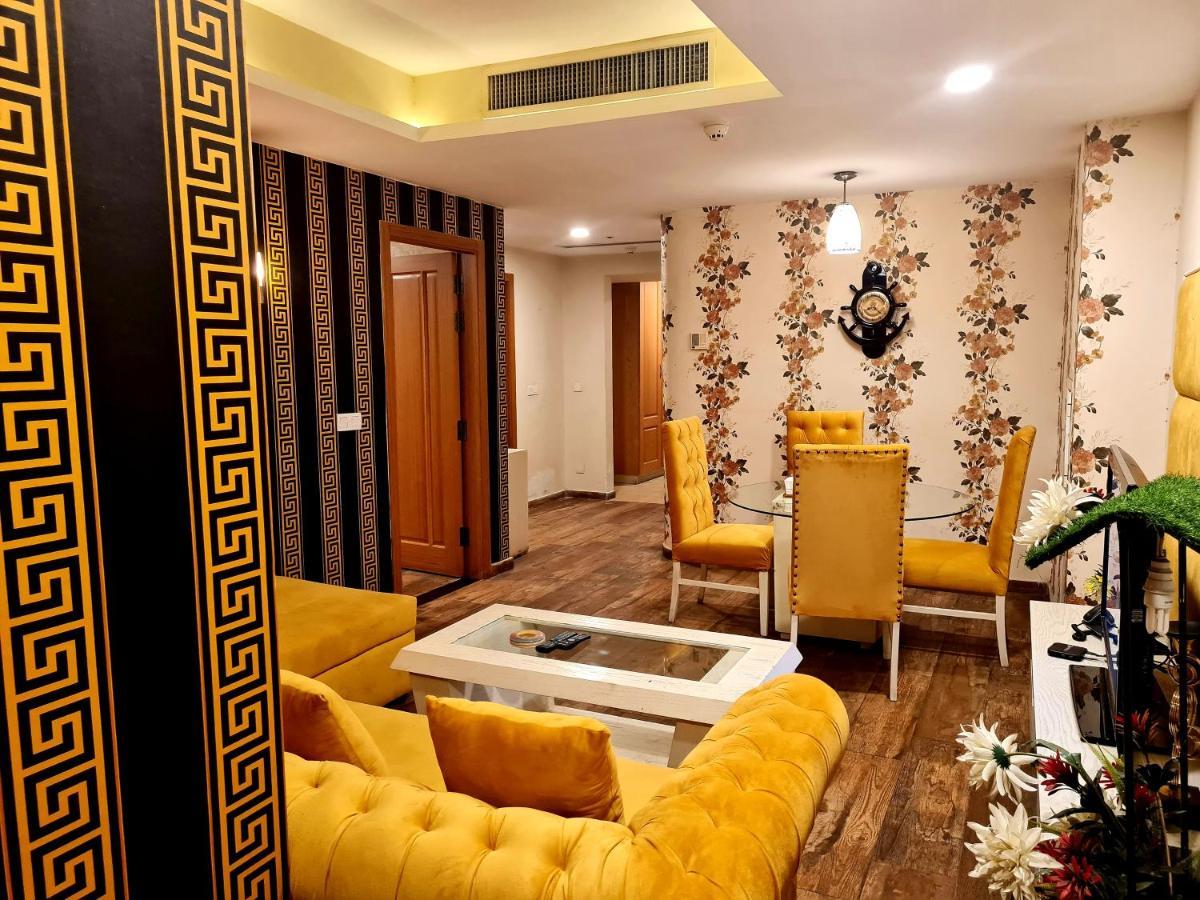 Royal Residencia Centaurus Apartment Islamabad Exterior foto