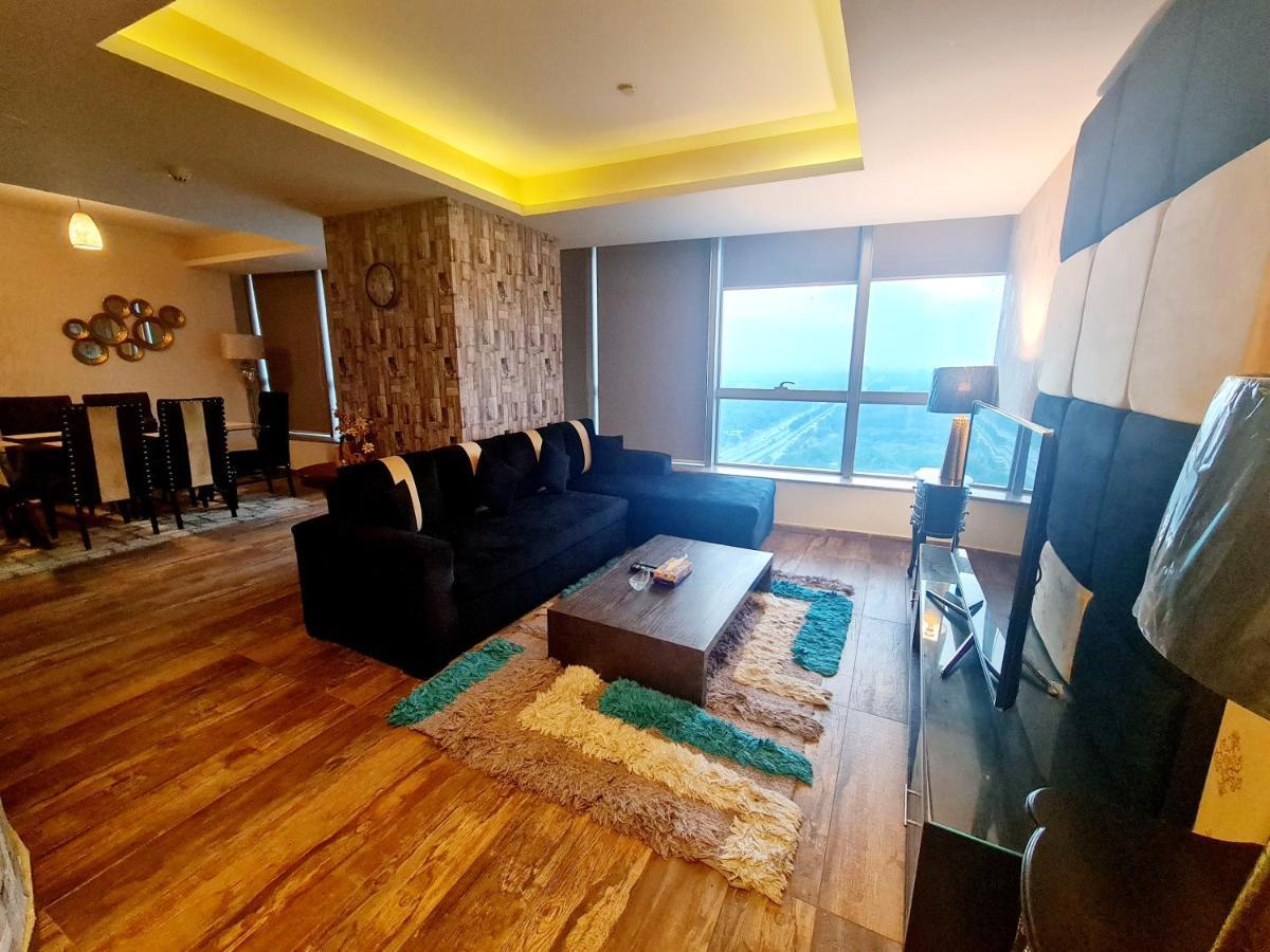Royal Residencia Centaurus Apartment Islamabad Exterior foto
