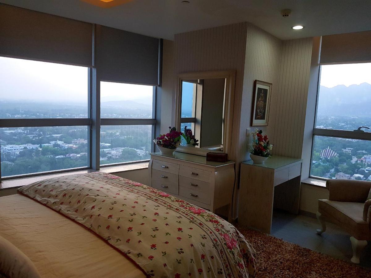 Royal Residencia Centaurus Apartment Islamabad Exterior foto